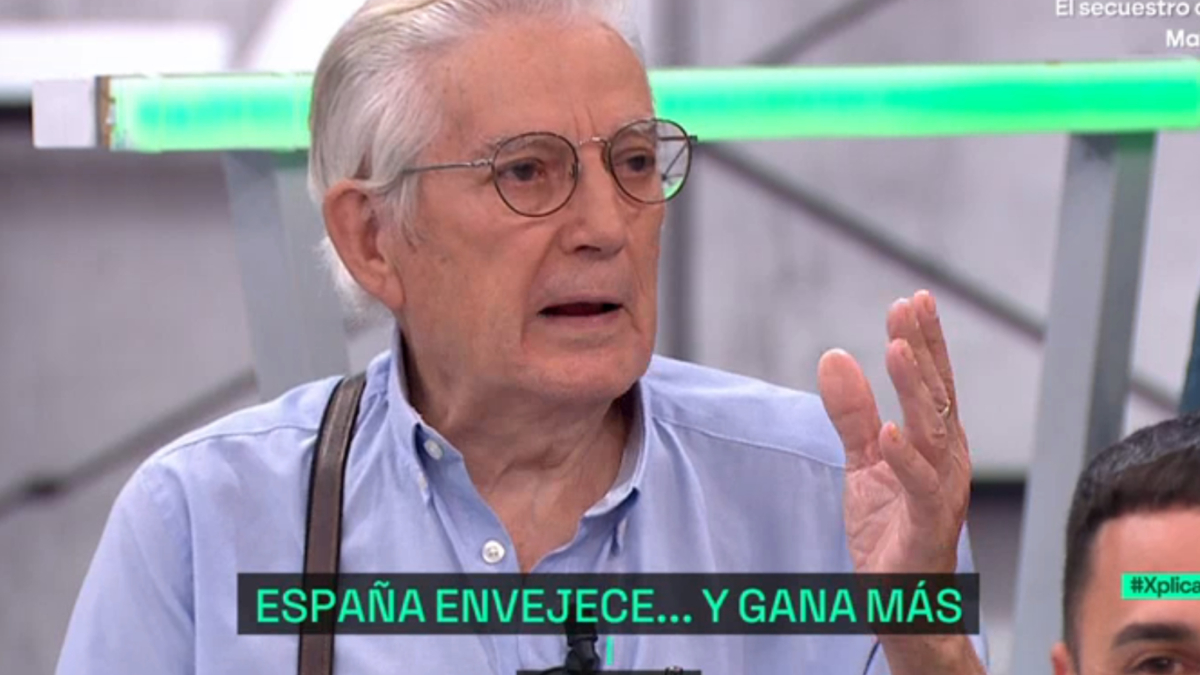 Enrique Cruz, pensionista, carga contra aquellos que les llaman privilegiados: “Efectivamente, nos dejaban ir a la escuela hasta los diez años"
