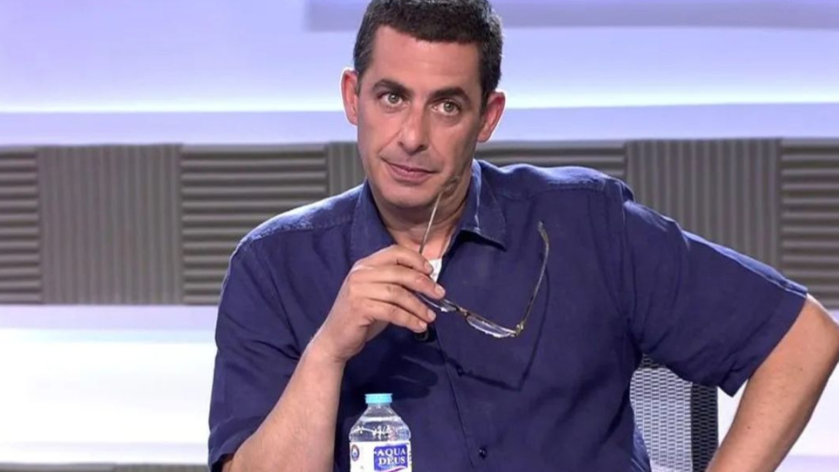 Antonio Naranjo protagoniza un tenso enfrentamiento con Manuela Bergerot en ‘En boca de todos’: “Deja de tratarme como a un político, soy periodista”