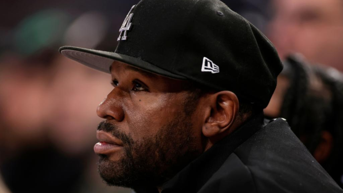  Floyd Mayweather Jr. se enfrenta a varios cargos por delitos graves 