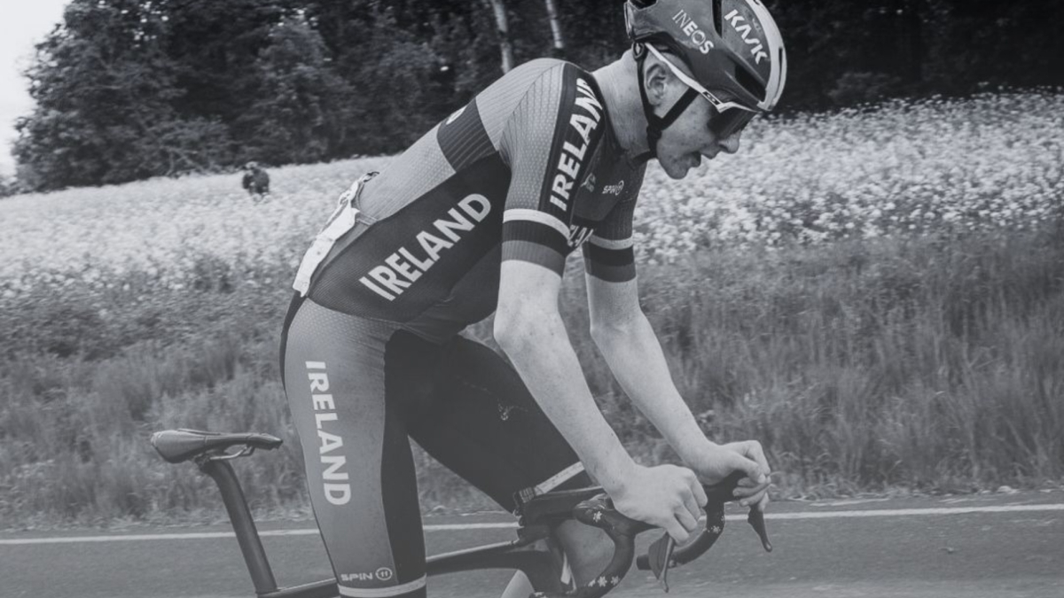 Muere un ciclista internacional irlandés de 16 años tras un accidente