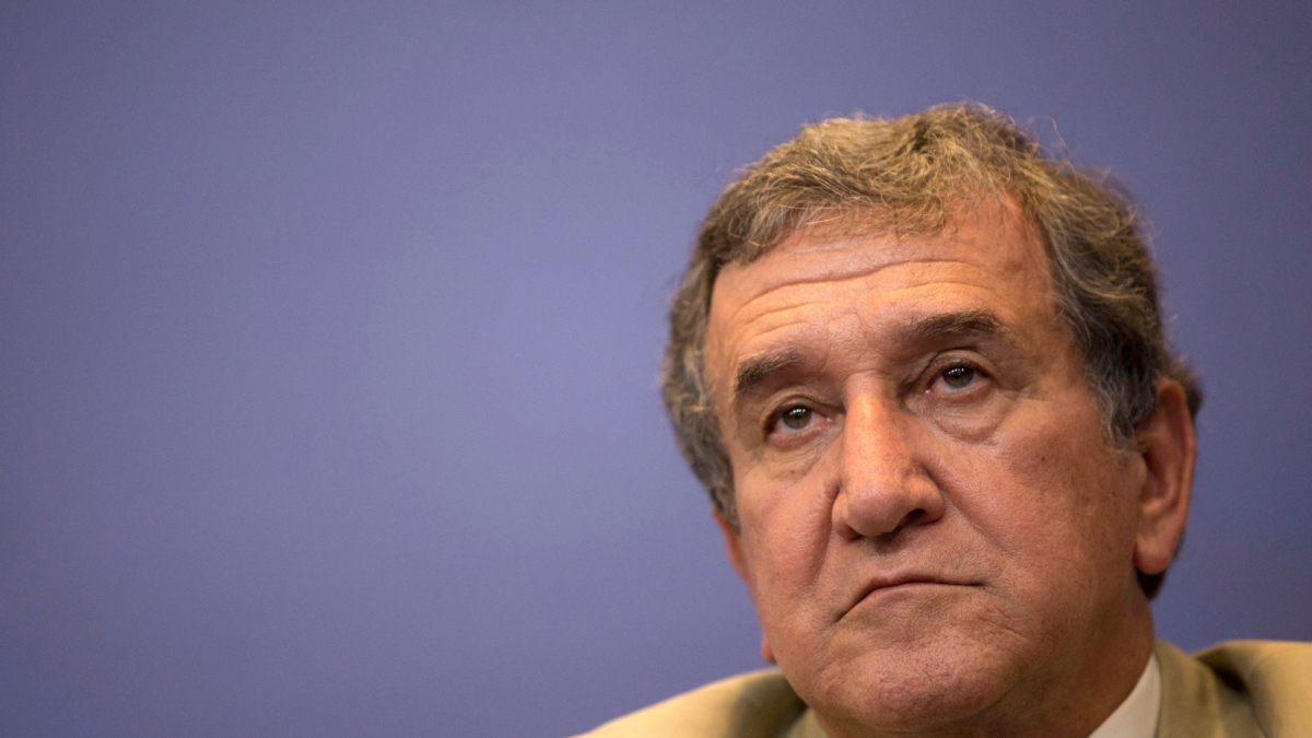 Alberto Parreira está en cuidados intensivos