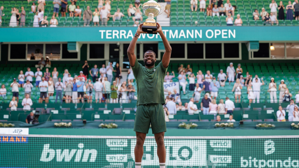 Tiafoe da la sorpresa ante Fritz y es el primer americano que gana en Halle