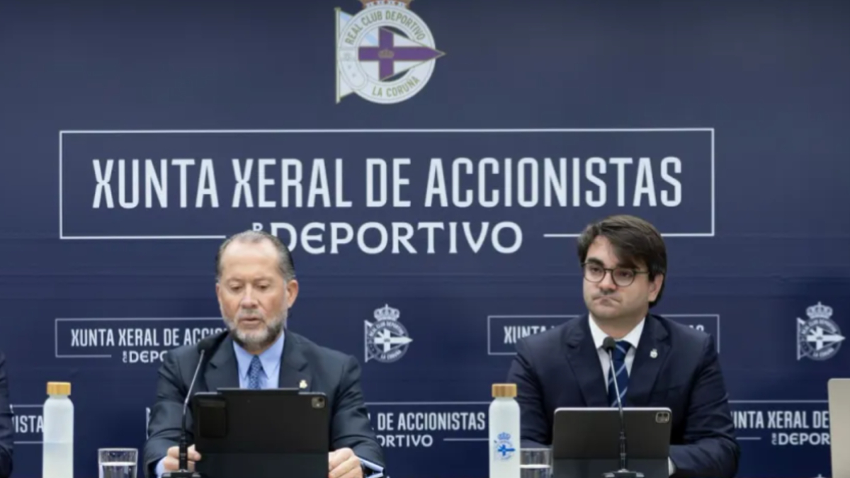 El Dépor adapta su denominación social: Deportivo de A Coruña