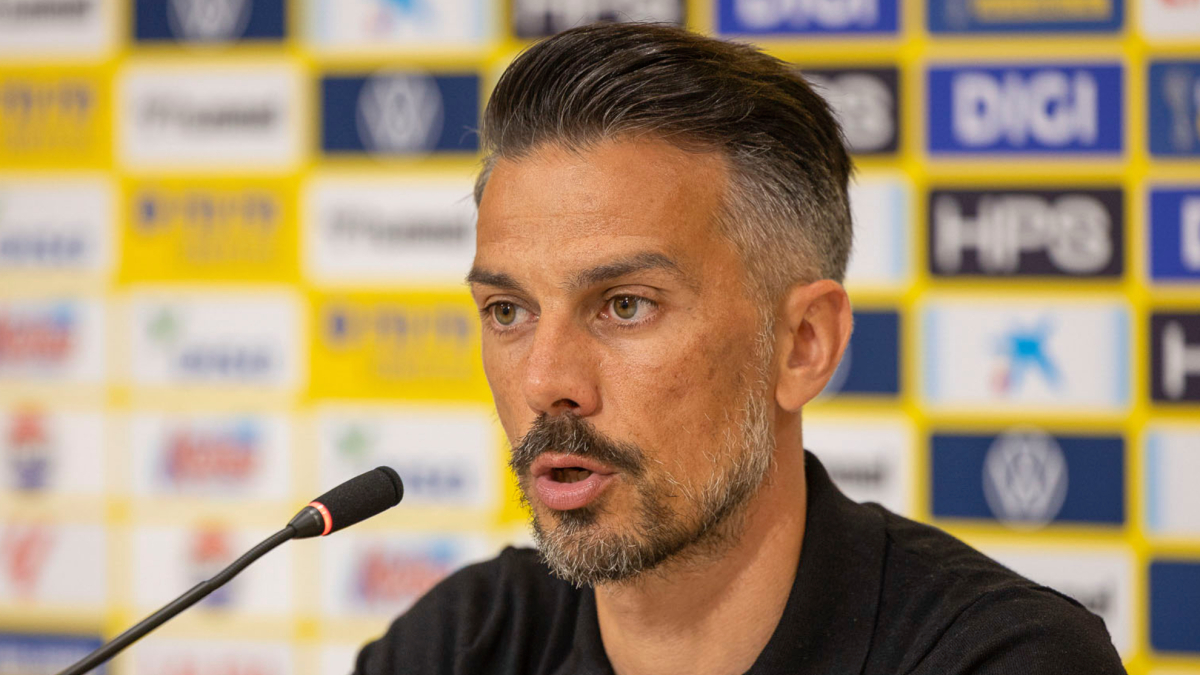 De la Barrera, el primero de una elaborada lista de entrenadores para Las Palmas