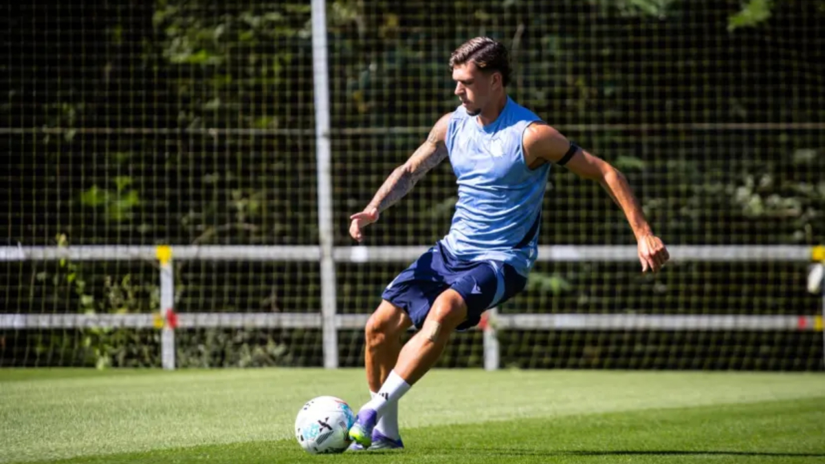 Javi López se prepara para demostrar su valía en la pretemporada de la Real Sociedad