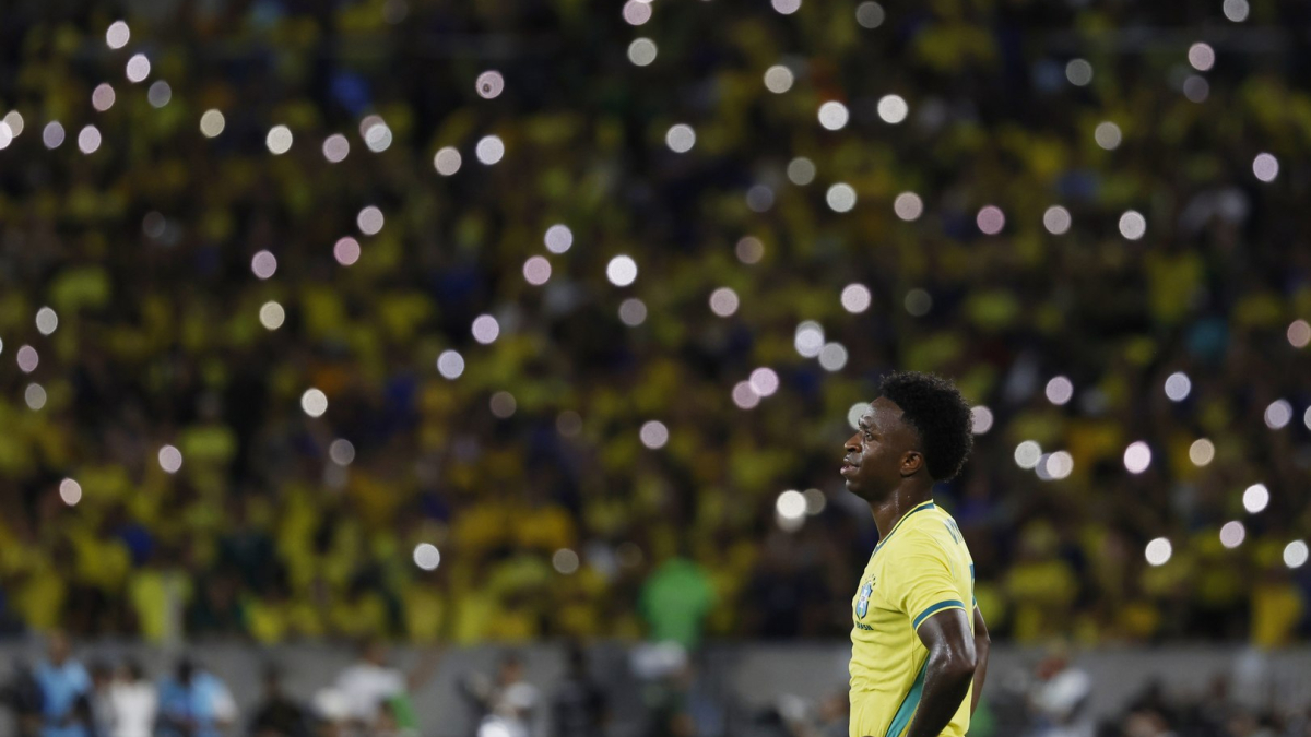 Pérez Burrull y el gol anulado a Vinicius:  Es una acción que mete el pie y hace falta... 