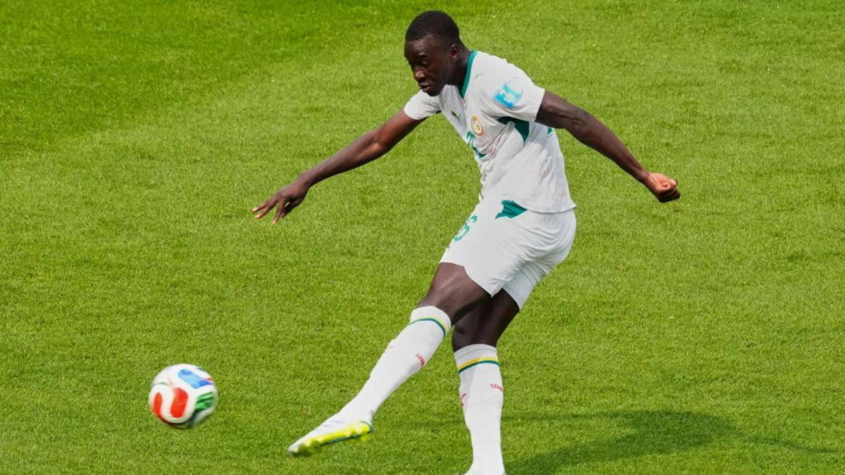 Senegal golea a Irak con un contundente 5-0, destacando el gol de Gueye