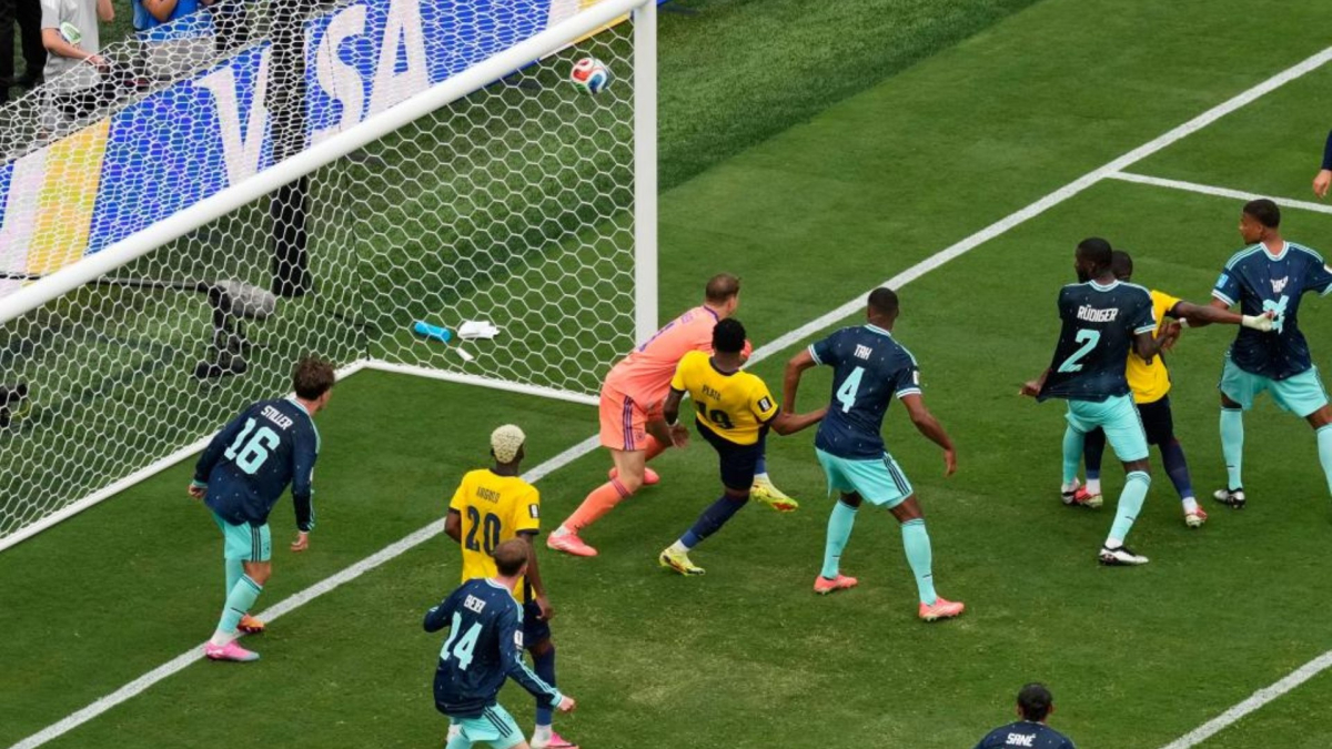 Gol de Gonzalo Plata (2-1) en el Ecuador 2-1 Alemania