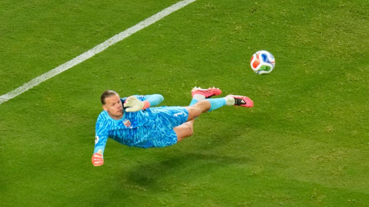 Nyland elogia a Mbappé pero recuerda que ellos tienen a Haaland