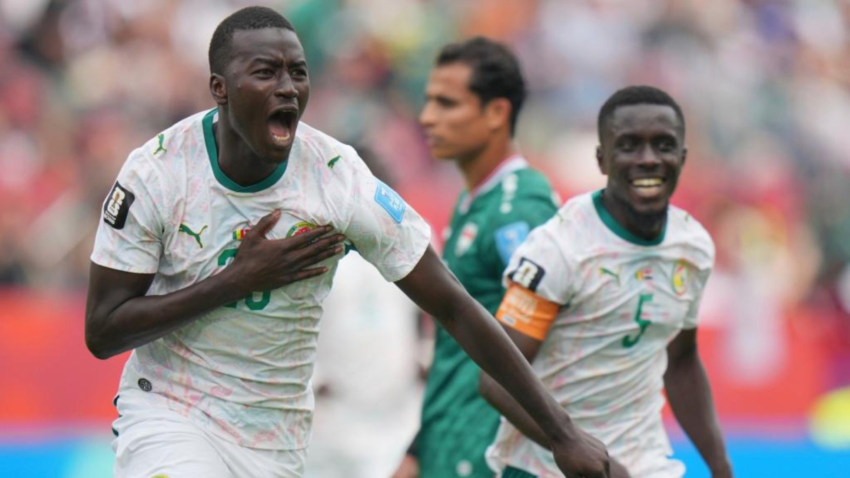 Senegal golea a Irak con un contundente 5-0