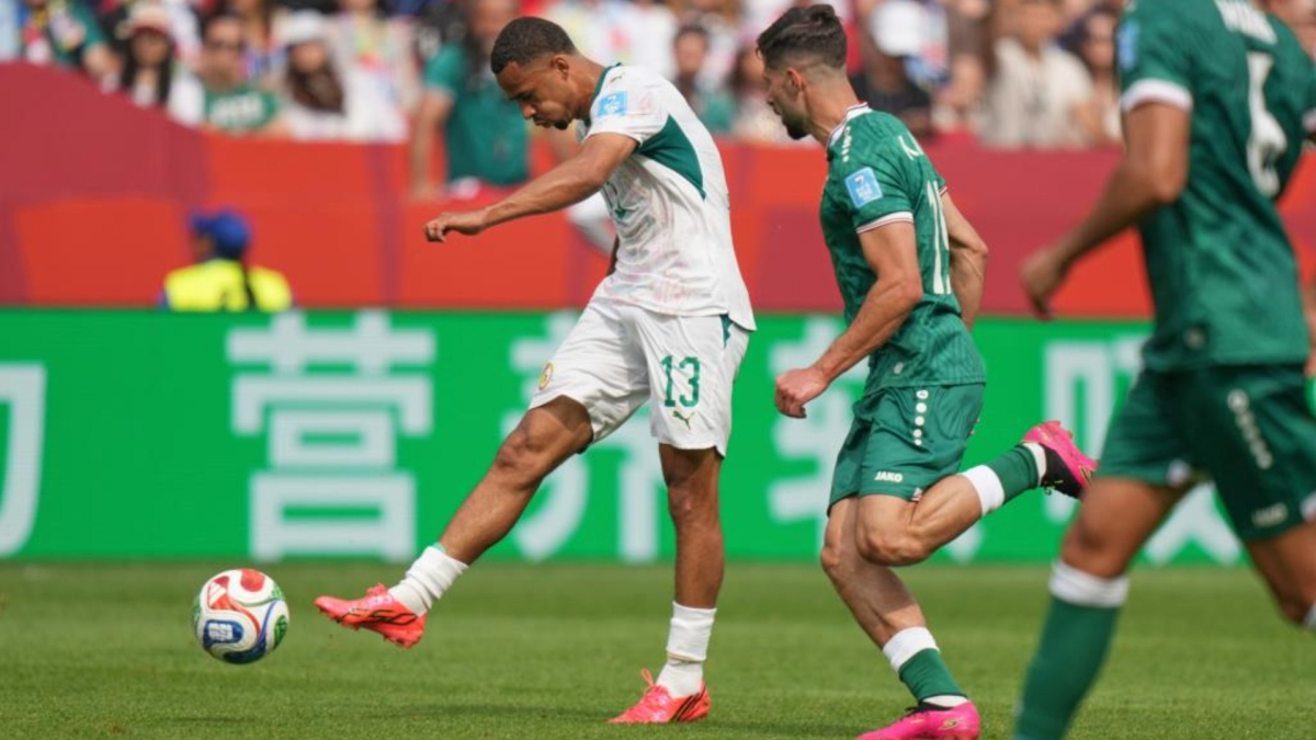 Senegal golea a Irak con un contundente 5-0