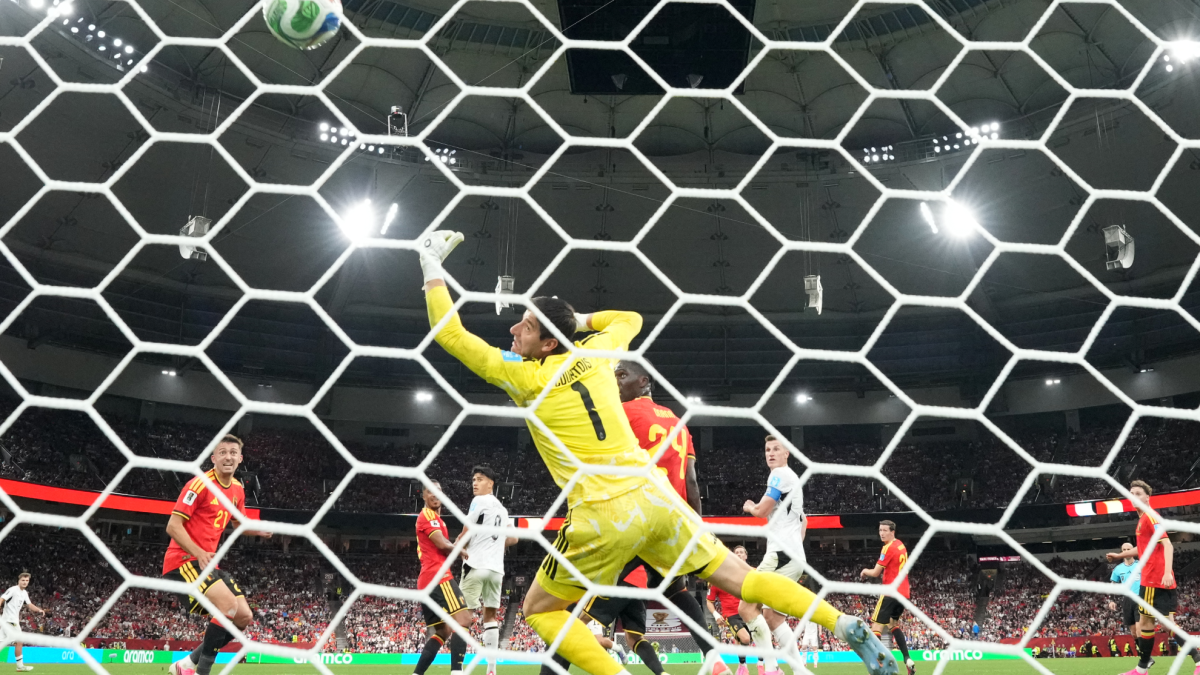 Nueva Zelanda sufre golpe con el tanto de E. Just (1-3) en su encuentro con Bélgica