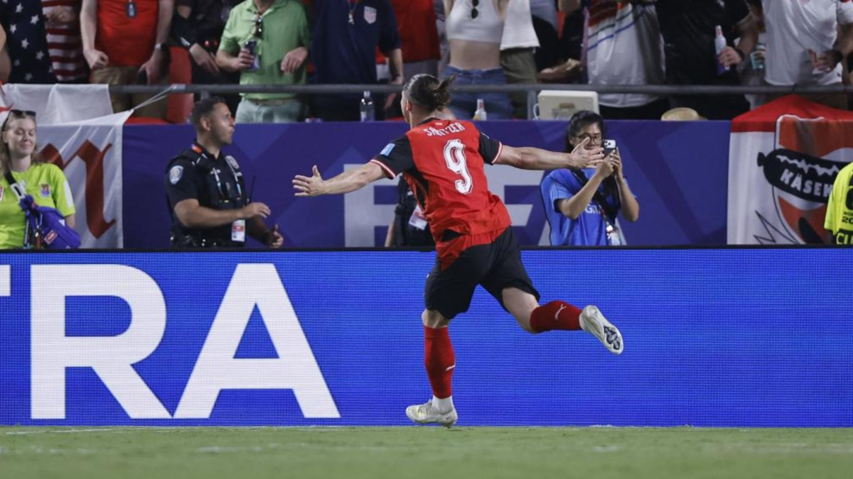 Gol de Sabitzer en el empate de Argelia y Austria