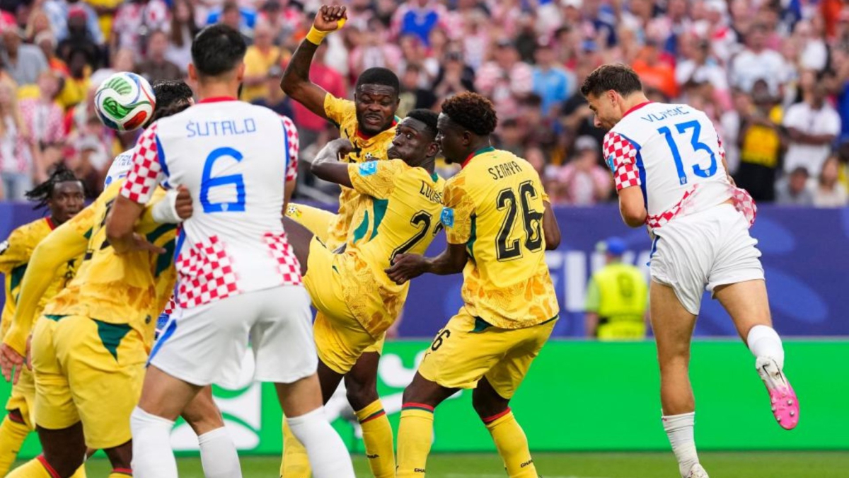 Croacia se impone a Ghana con gol de Vlasic