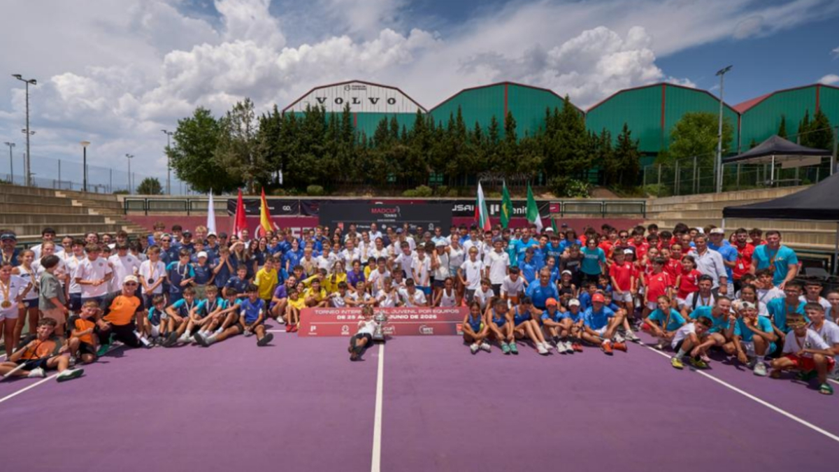 MADCUP TENNIS cierra su estreno con más de 400 participantes y triunfo del Chamartín