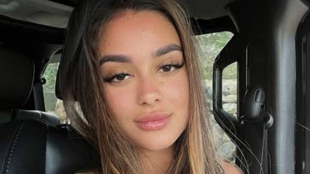 Julia Janeiro - Julia Janeiro se compra su primera casa apenas dos meses después de romper su anonim