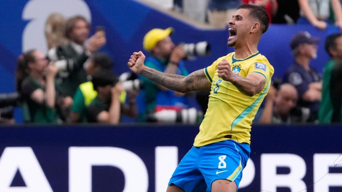 Guimaraes sostiene e ilumina a Brasil en el 95'