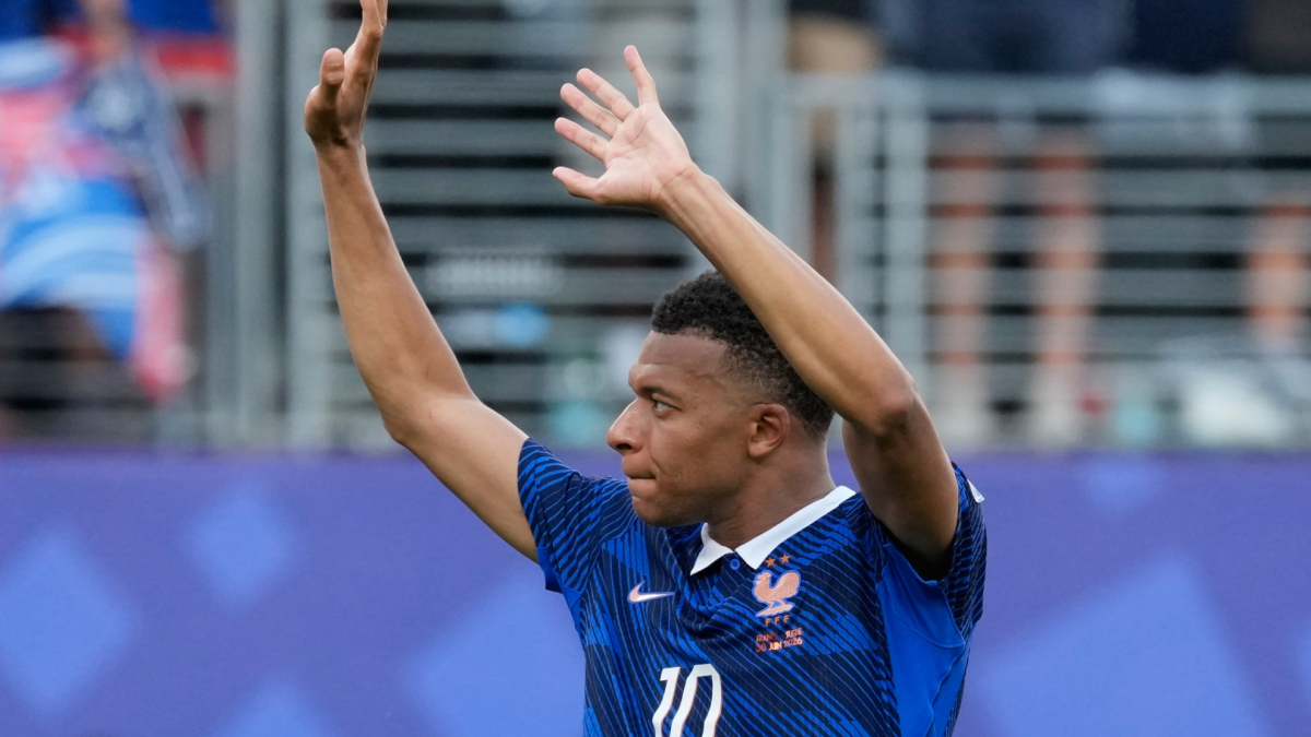 Mbappé cumple su promesa y muestra un notable cambio defensivo en el Mundial