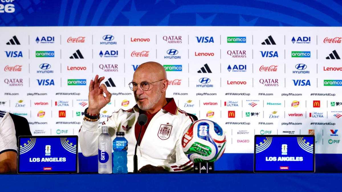 Luis de la Fuente analiza el choque de dieciseisavos de final entre España y Austria
