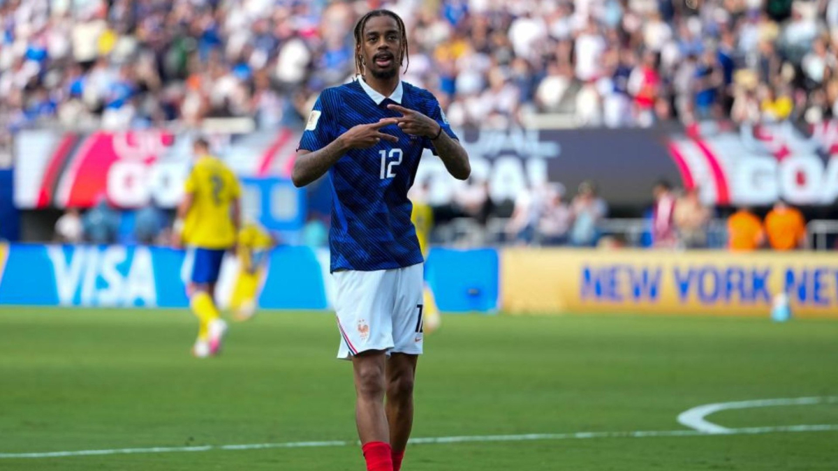 Francia se impone a Suecia con un gol de Barcola