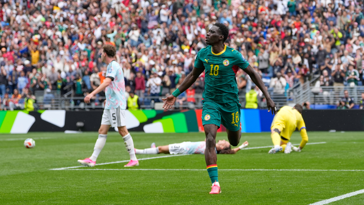 Gol de Ismaïla Sarr (0-2) en el Bélgica 3-2 Senegal