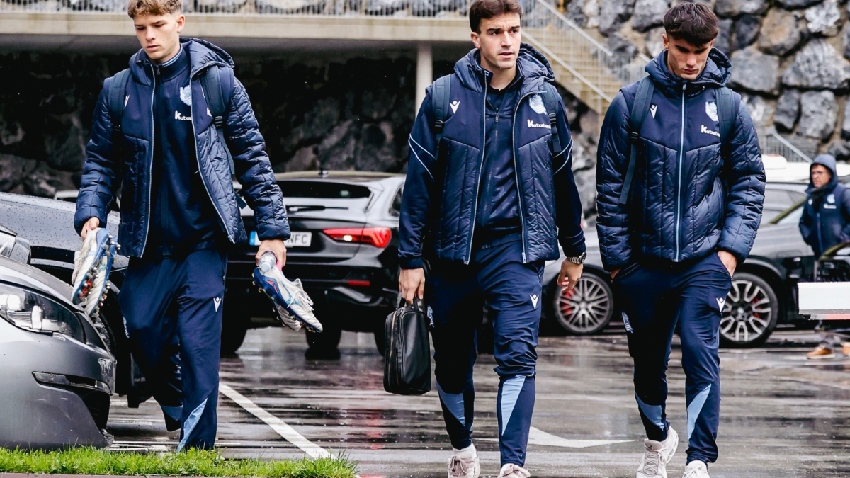 Matarazzo llama a 12 futbolistas del Sanse para paliar las bajas al inicio de la pretemporada