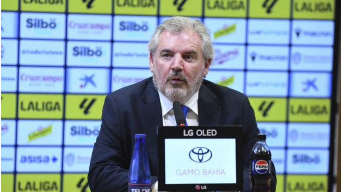 Manuel Vizcaíno deja la presidencia del Cádiz