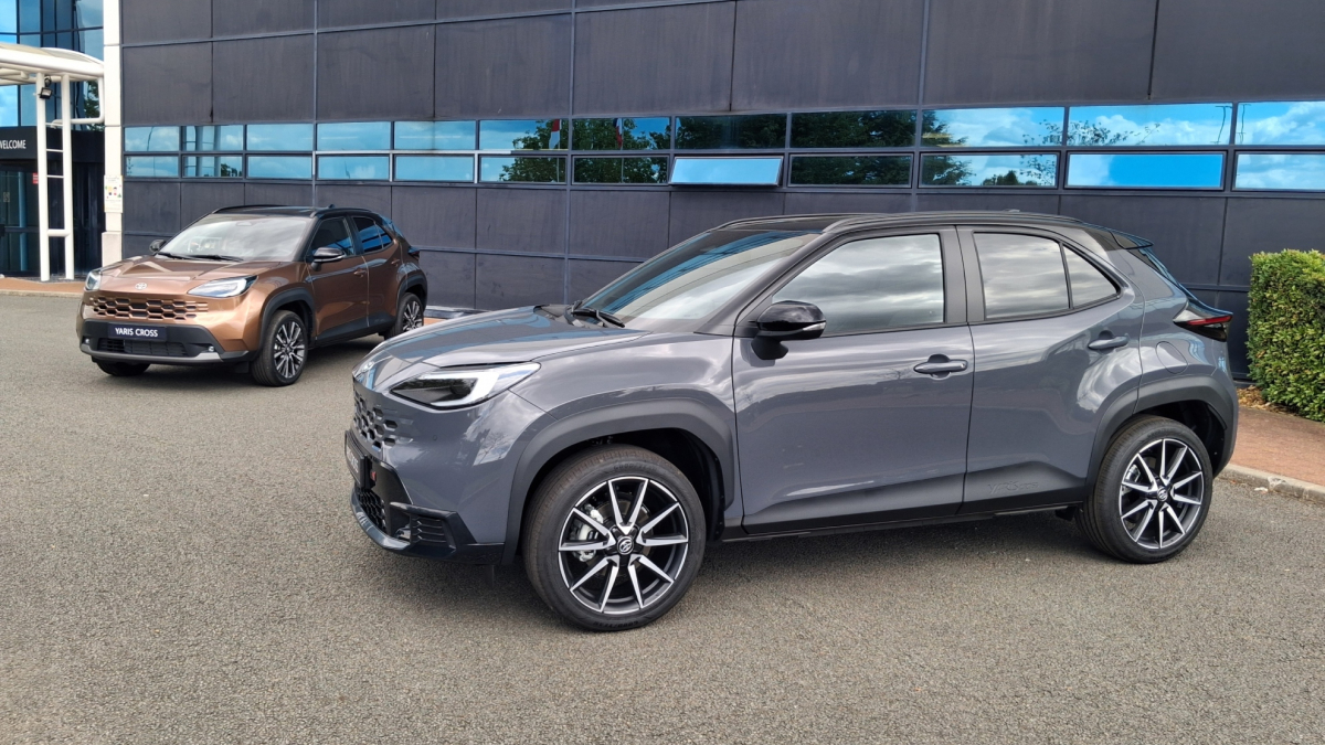 Toyota actualiza uno de los SUV híbridos más vendidos de Europa: así cambia el nuevo Yaris Cross