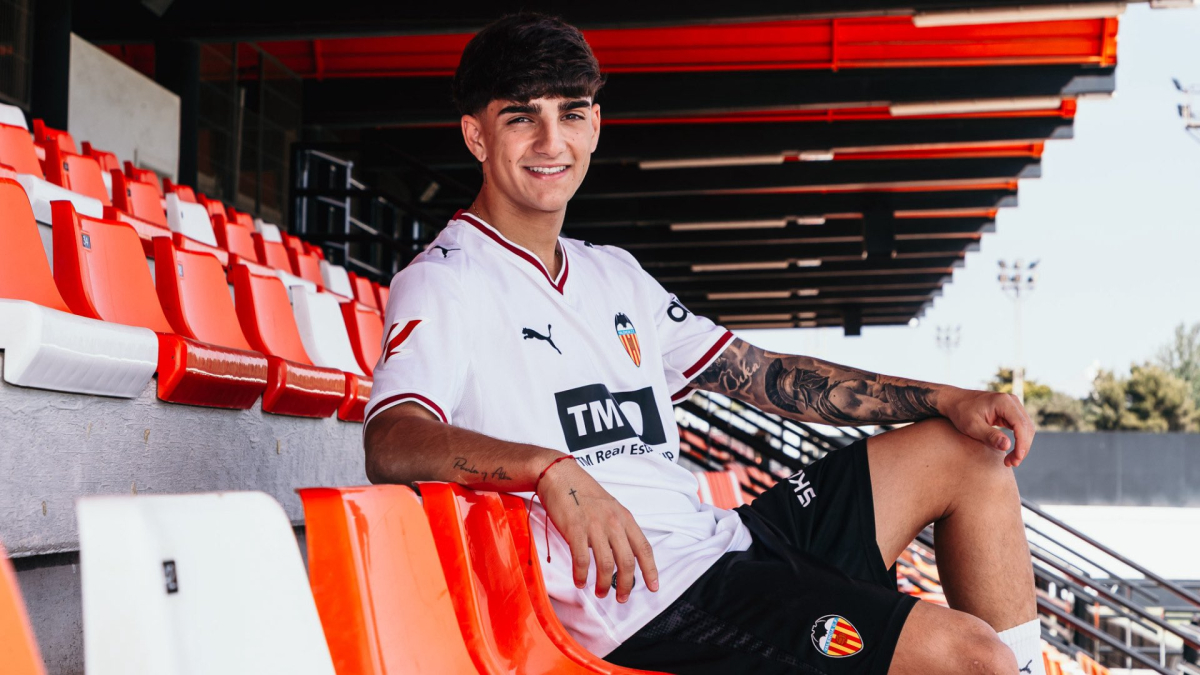 El Valladolid y el Valencia acuerdan la cesión de Víctor Fernández Jr.