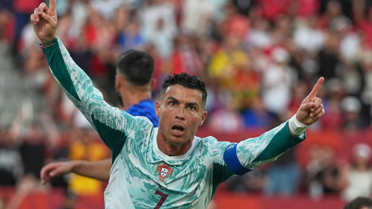 Un excompañero alucina con las dudas a CR7: "Si yo fuese español, preferiría que no jugase..."