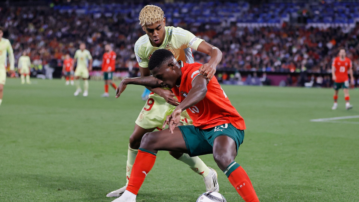 Nuno Mendes responde a Lamine: "Ya vi el vídeo... me gusta jugar contra él"