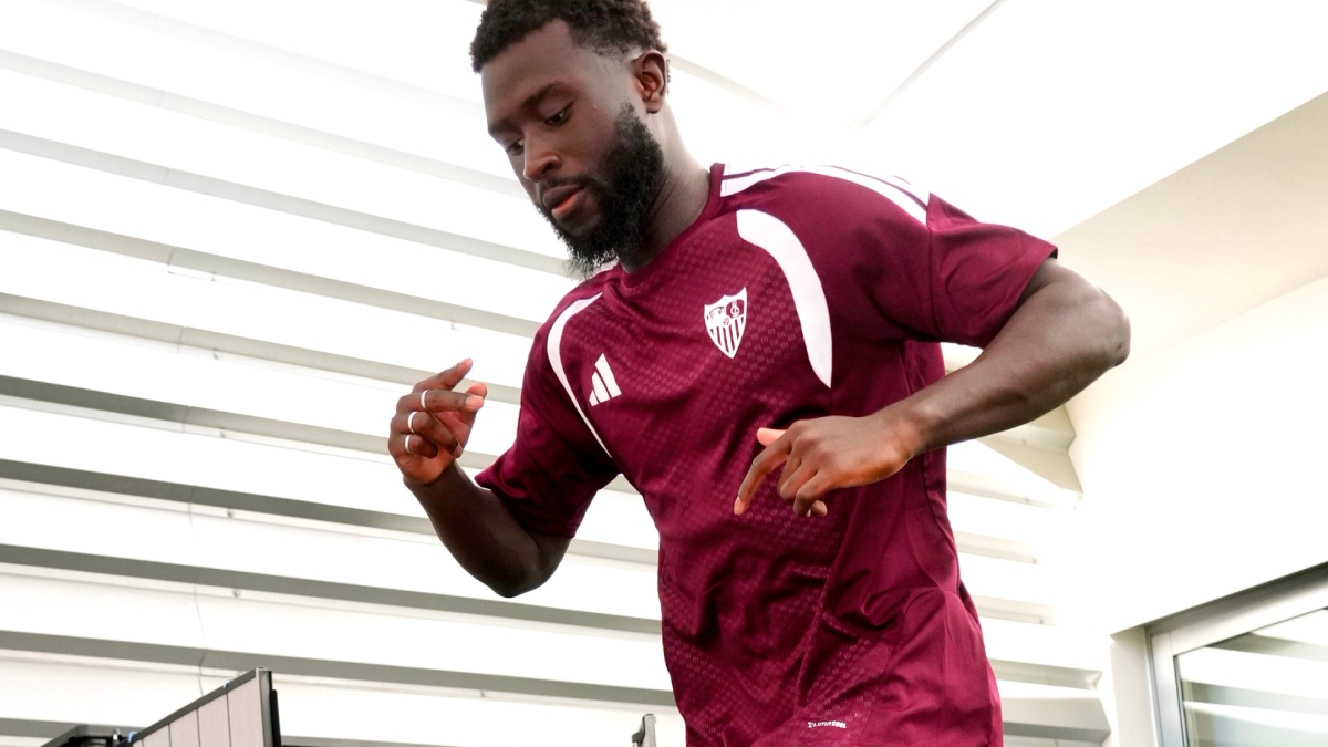 Arouna Sangante: "Quiero saber qué quiere el entrenador para adaptarme rápido"