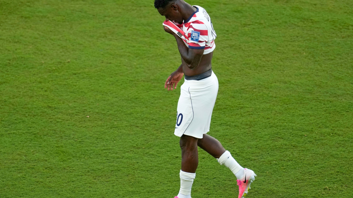 FIFA explica la decisión de levantar la sanción a Folarin Balogun