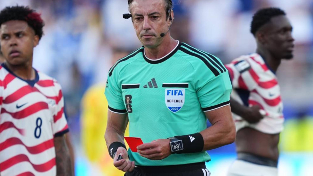 El Comité de Disciplina de la FIFA defiende su decisión de suspender la sanción a Balogun