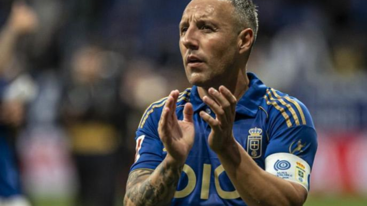 Santi Cazorla se despide del fútbol tras 23 años de carrera