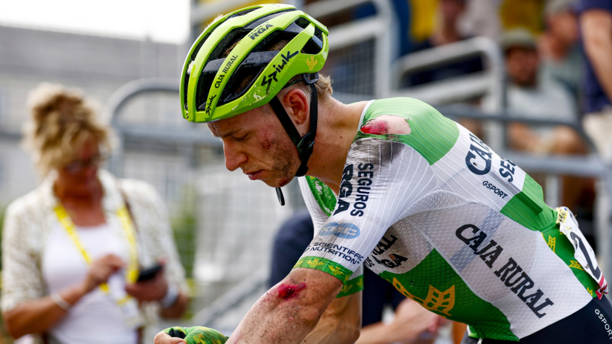 Molenaar deja el Tour tras fracturarse la mano derecha en su caída de Pau