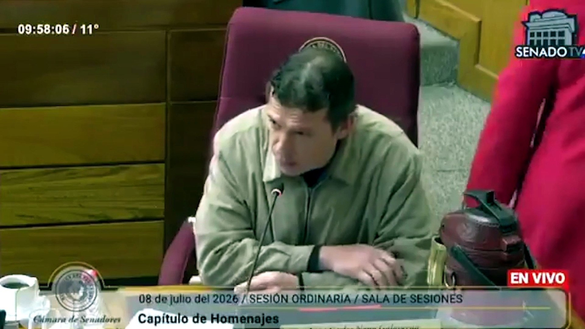 Otro senador paraguayo contra Mbappé: 'Tiene antecedentes con hombres'