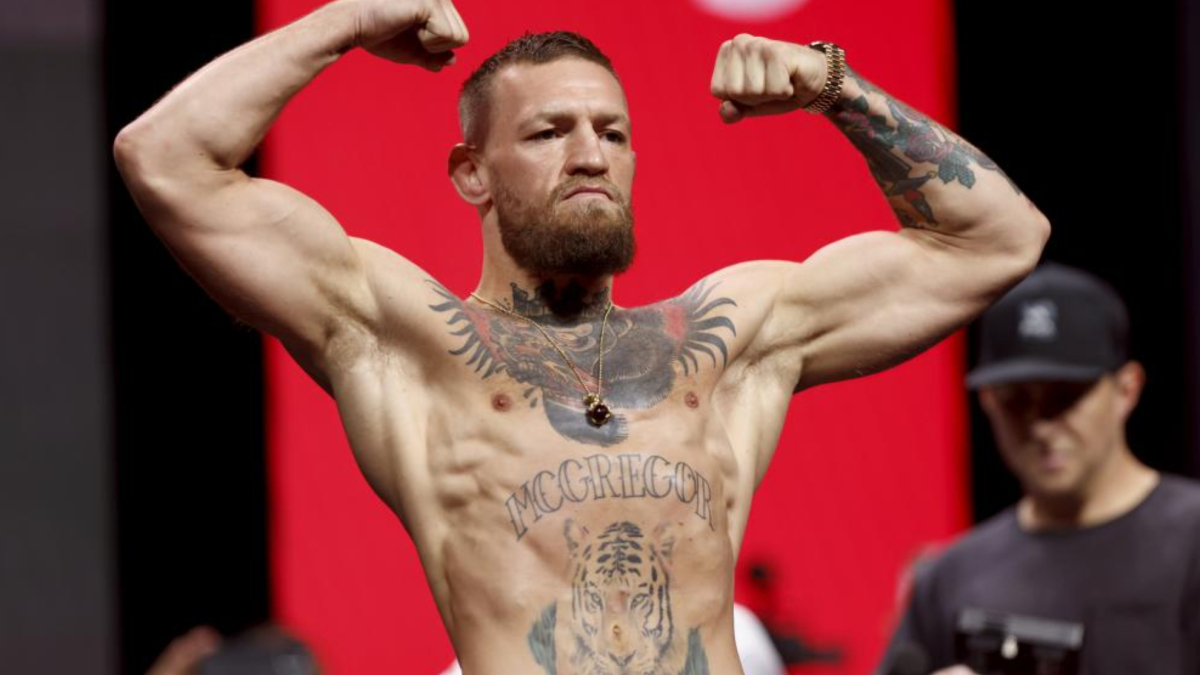 El entrenador de McGregor sobre su preparación: 'Ha estado durmiendo en el gimnasio'