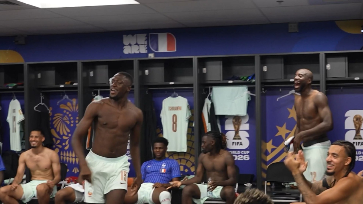 Deschamps celebra la clasificación de Francia para las semifinales del Mundial