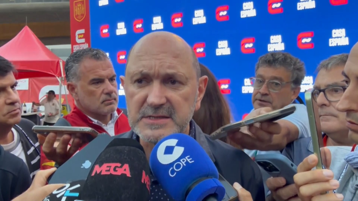 Louzán evita pronunciarse sobre la final del Mundial 2030: "Faltan muchos meses para tomar esa decisión"