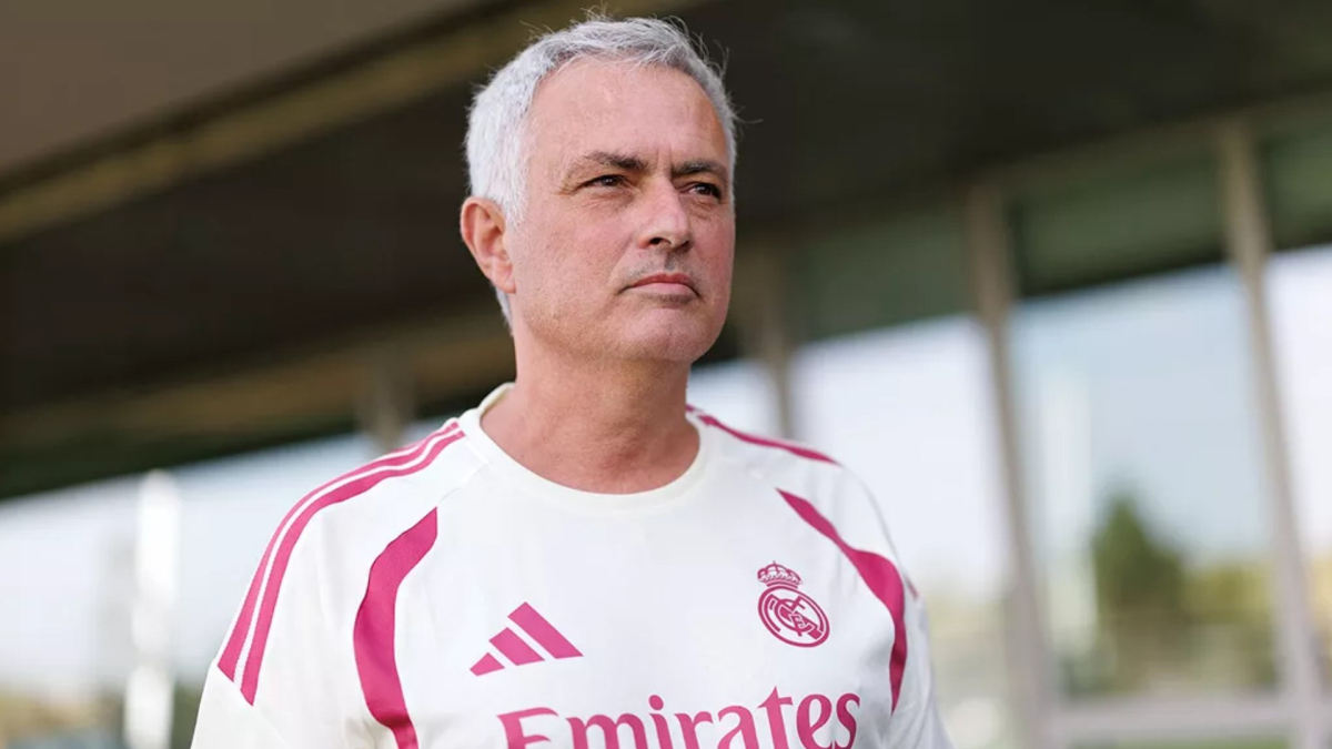 Mourinho ya trabaja en Valdebebas: "Vamos"