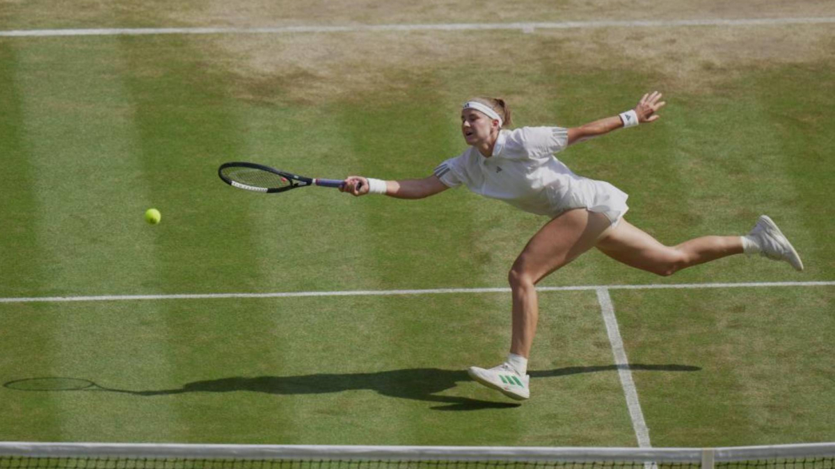 La final de Wimbledon, en directo: Noskova se hace con el primer set