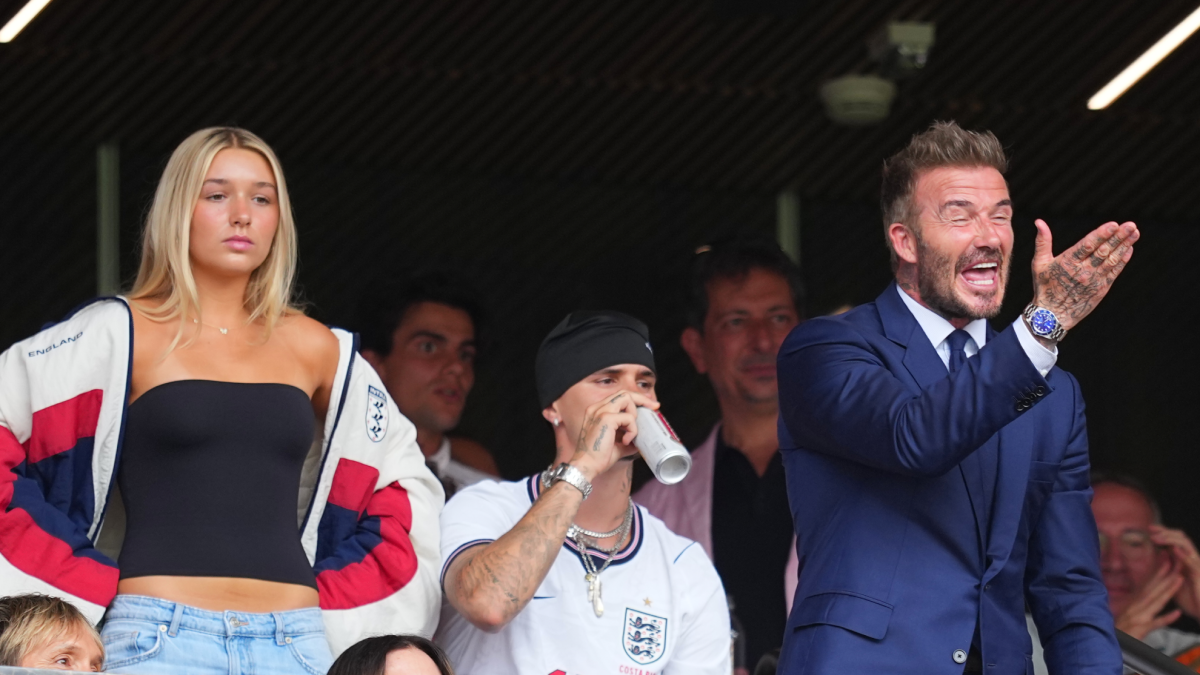 Un palco Mundial: Beckham, Ronaldo, Kaká, Cesc, Ferguson...