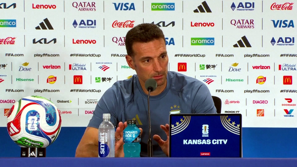 Scaloni rebaja la tensión antes de medirse a Inglaterra: "Es un partido de fútbol, punto final"