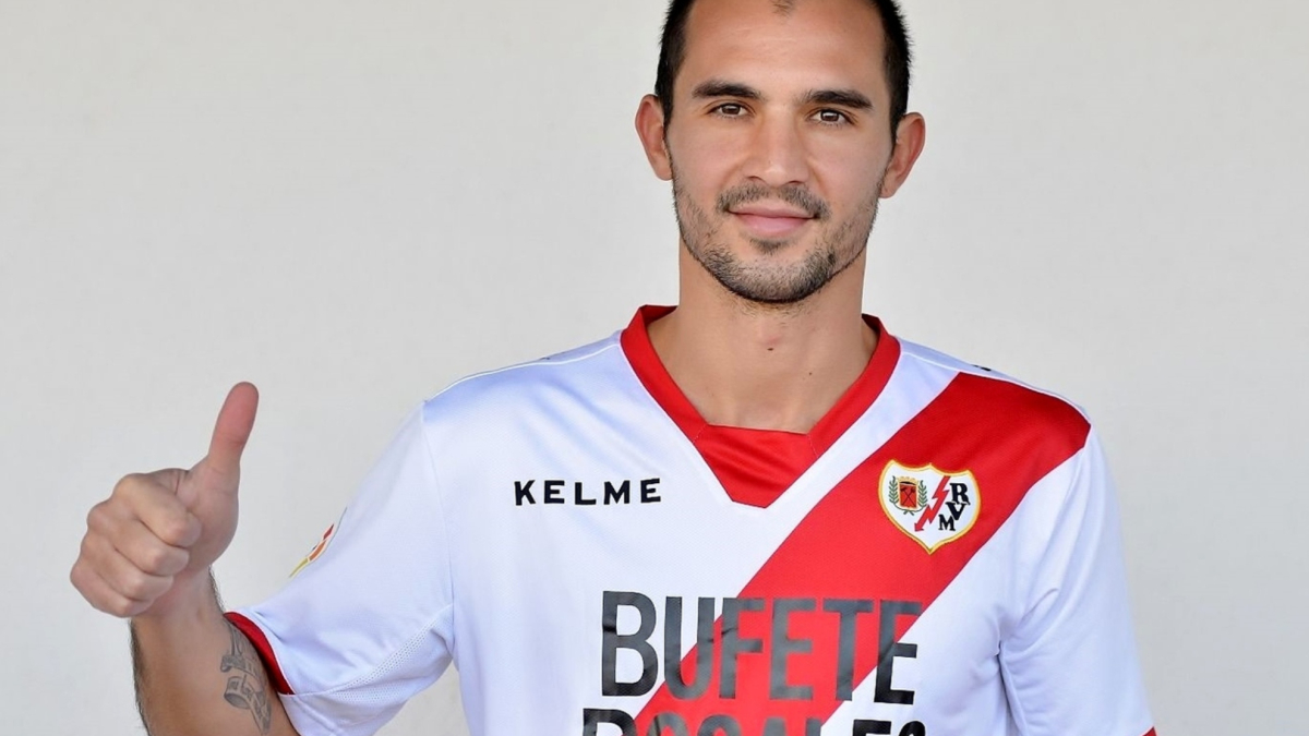 Armenteros abandona el Rayo Vallecano: "Siempre seré un rayista más"