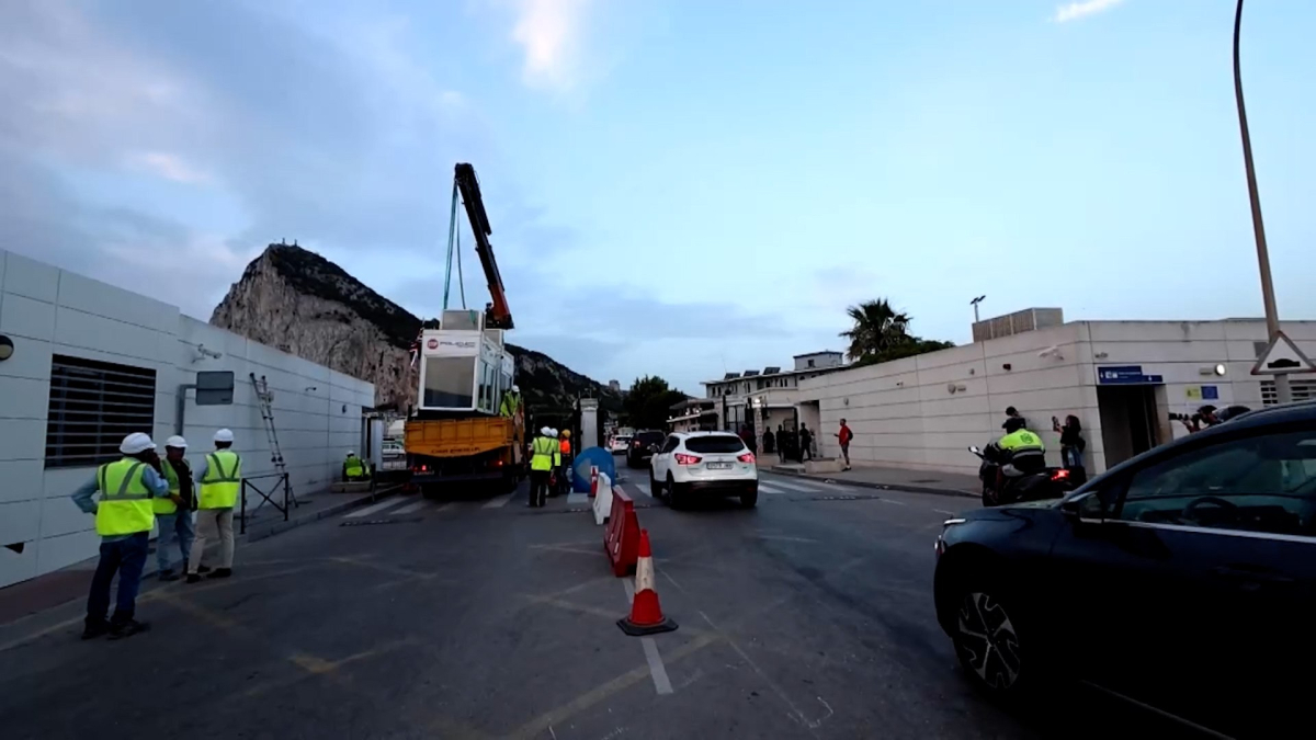 Retirada de controles fronterizos en la verja de Gibraltar