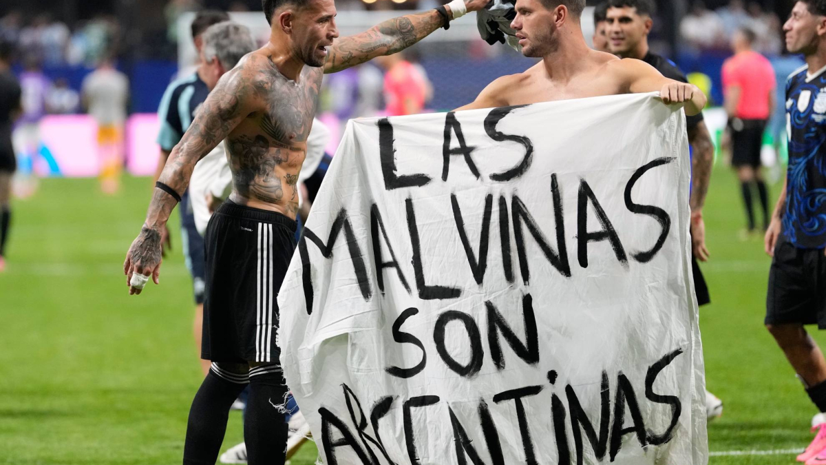 El Gobierno británico pide a la FIFA que investigue a la selección argentina por la polémica celebración