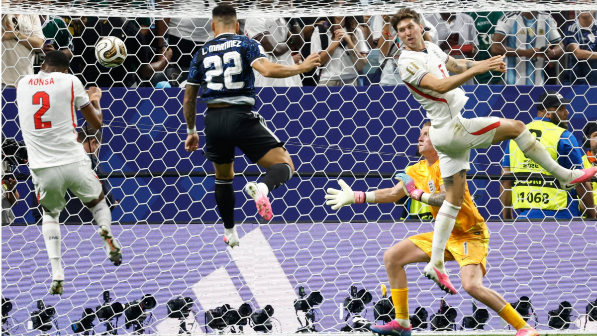 Argentina se impone a Inglaterra y se clasifica para la final