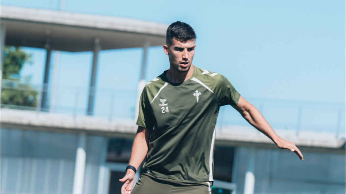 Carlos Domínguez considera buscar oportunidades fuera del Celta en busca de más minutos