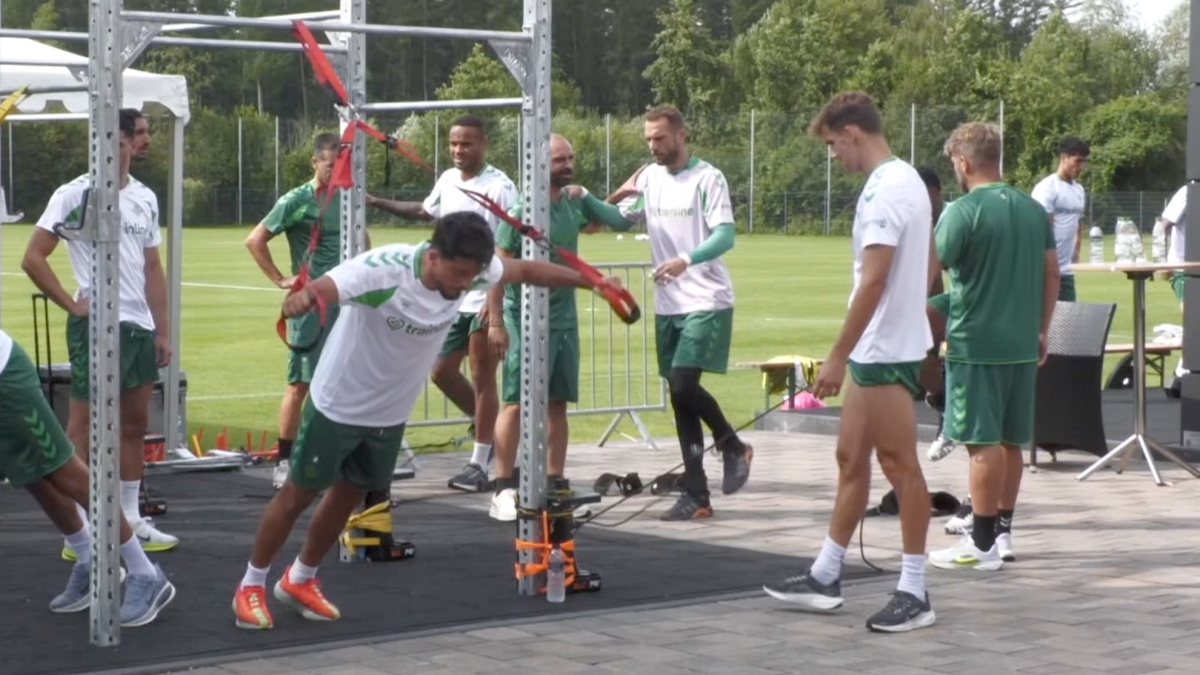 Pau López dejará el 'stage' del Betis para firmar por el Andorra